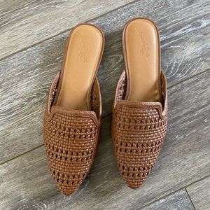 Universal Thread Cognac Woven Mules